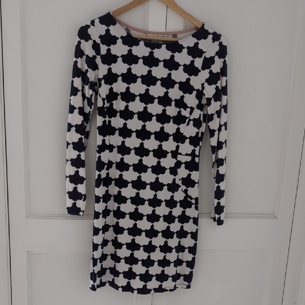 Boden Navy and White Geometric Long Sleeve Dress